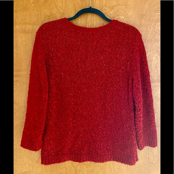 BEAUTIFUL JM COLLECTION RED V-NECK PULLOVER - Picture 2 of 3